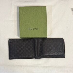 Gucci Black Embossed Leather Card Holder